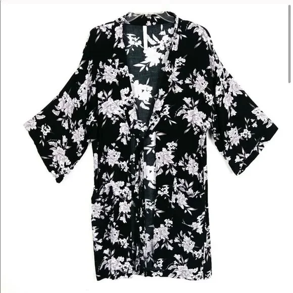 Spiritual Gangster Maya Black Floral Kimono Robe - Picture 2 of 8